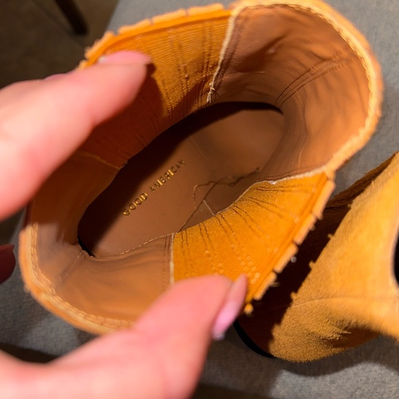 Good American Tan Ankle Boots with Clear Heels - Picture 7 of 9